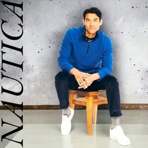 NAUTICA UNISEX Half Zip Fleece Pullover. SIZE L